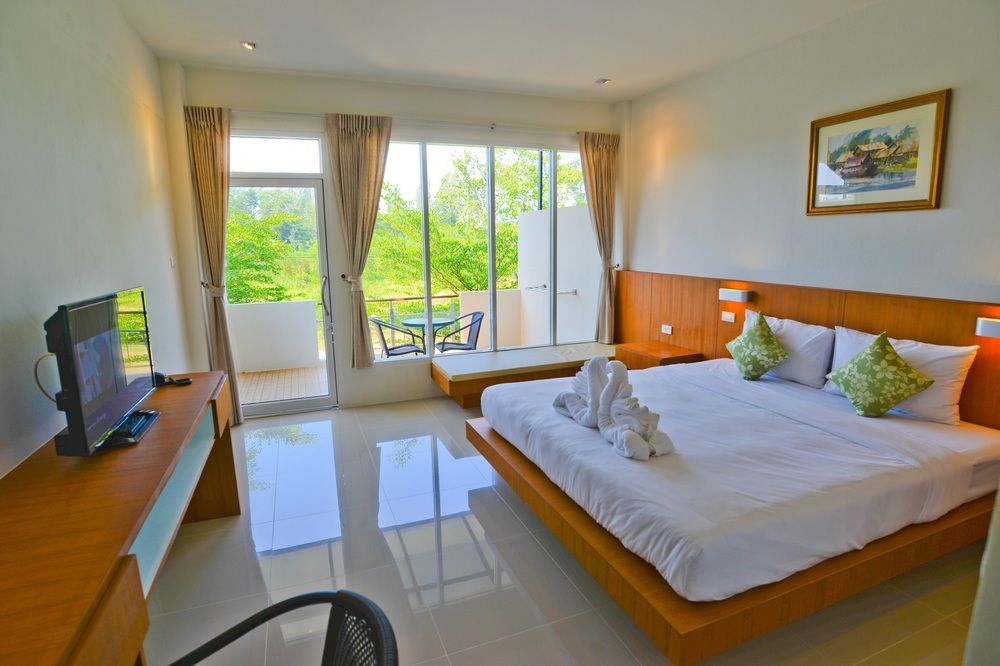 The Touch Green Naiyang Hotel & Fitness Nai Yang Beach Extérieur photo